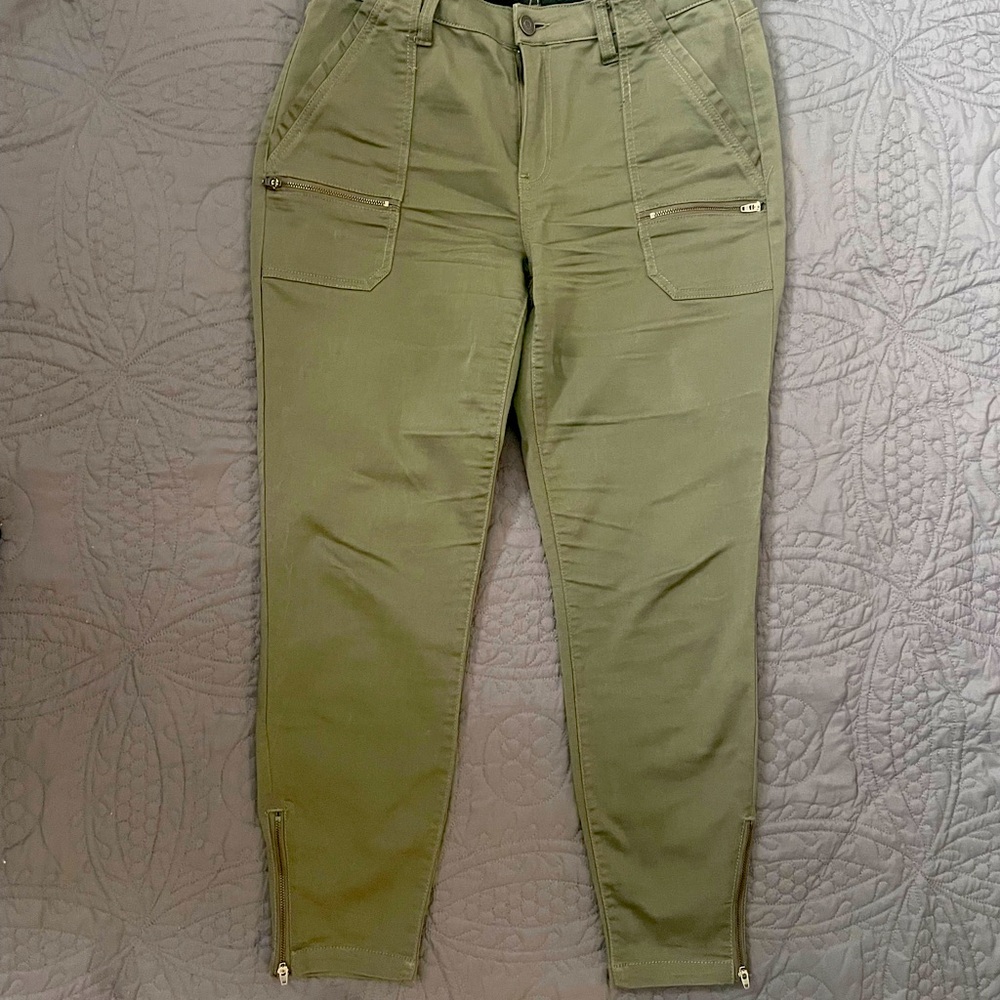 Women OLIVE GREEN PANTS SIZE 12